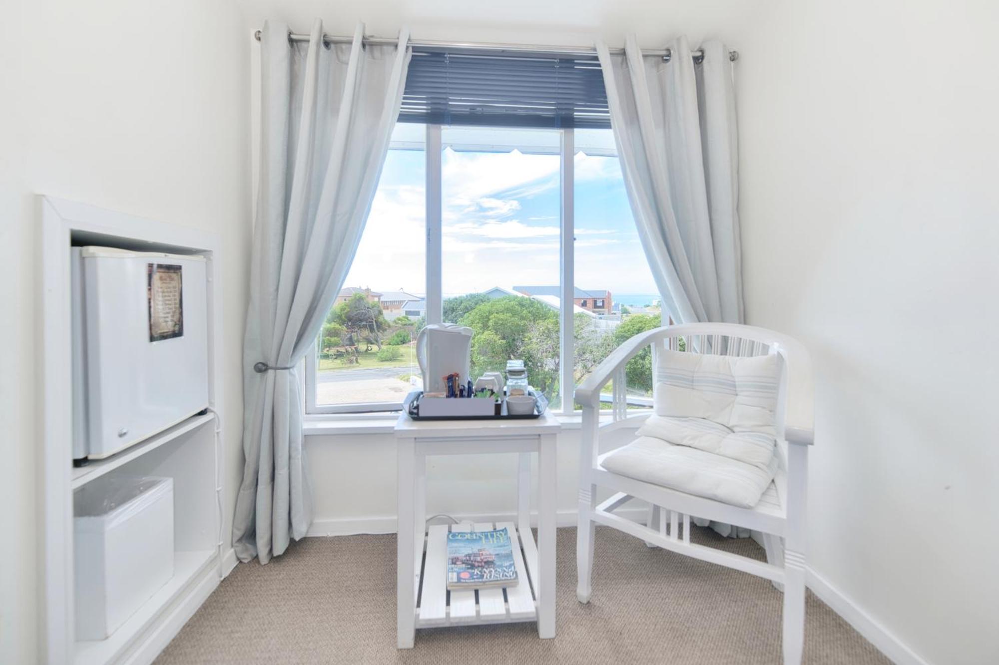 Mermaid Guest House Struisbaai Buitenkant foto
