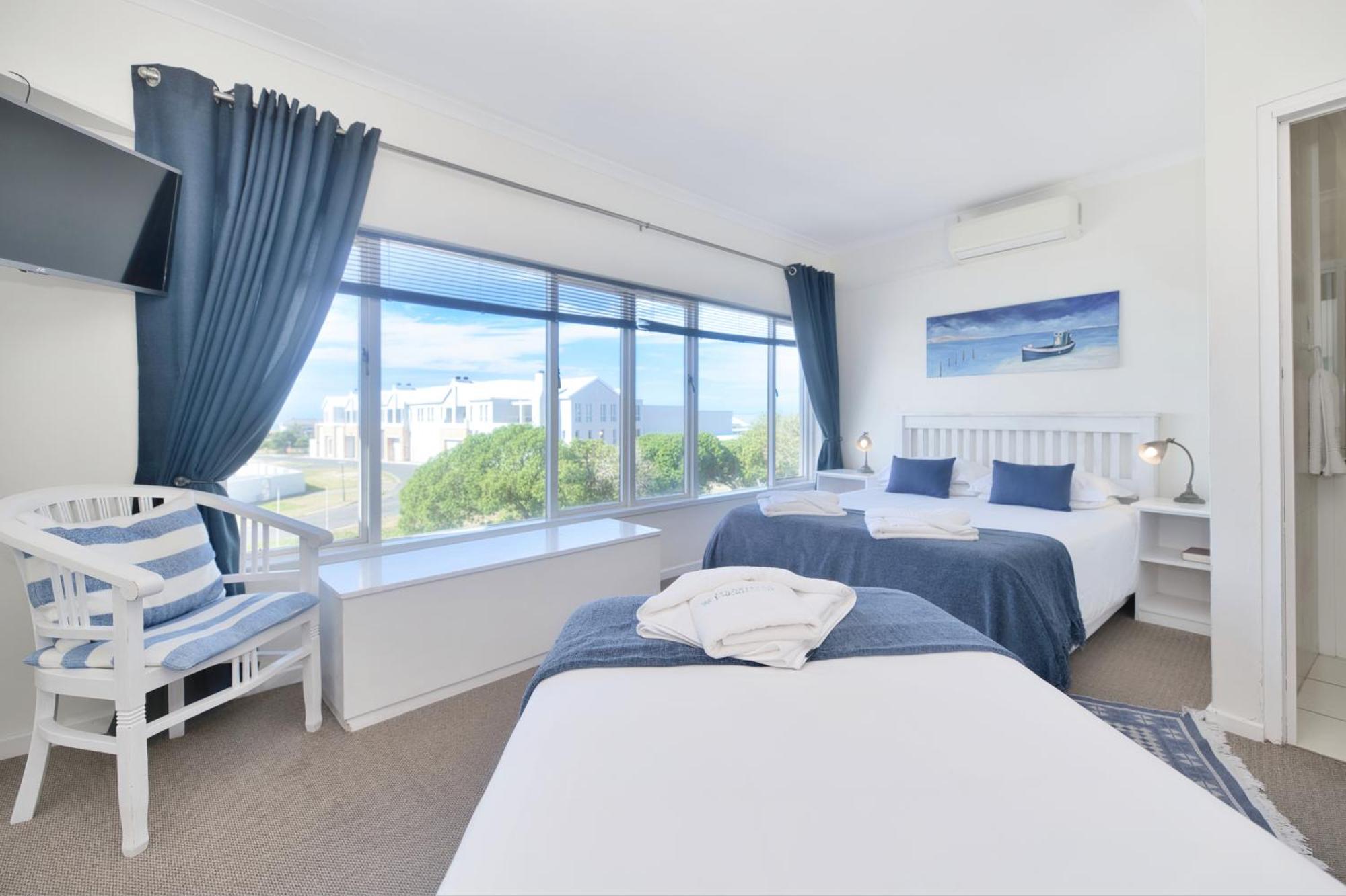 Mermaid Guest House Struisbaai Buitenkant foto
