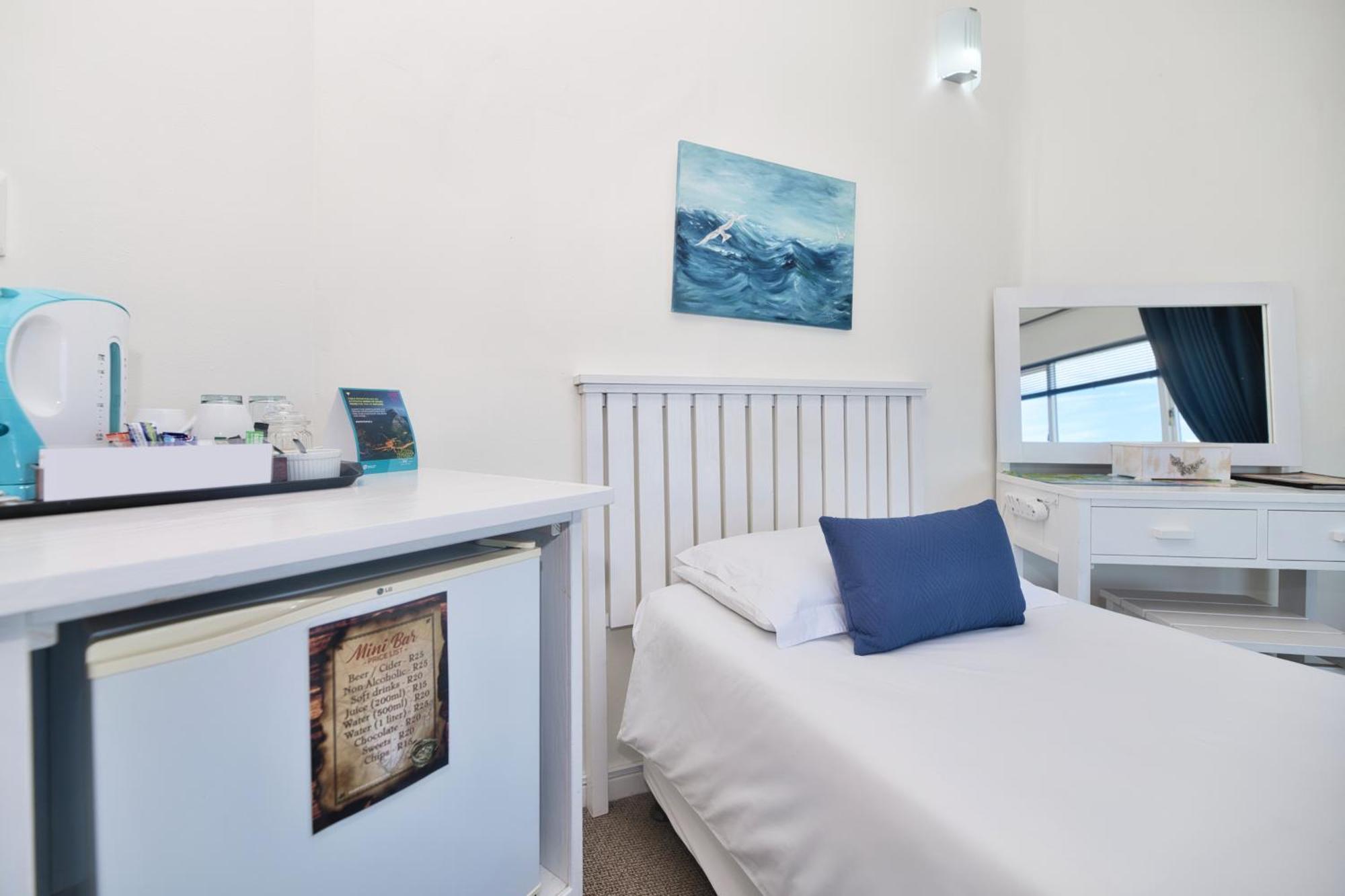 Mermaid Guest House Struisbaai Buitenkant foto