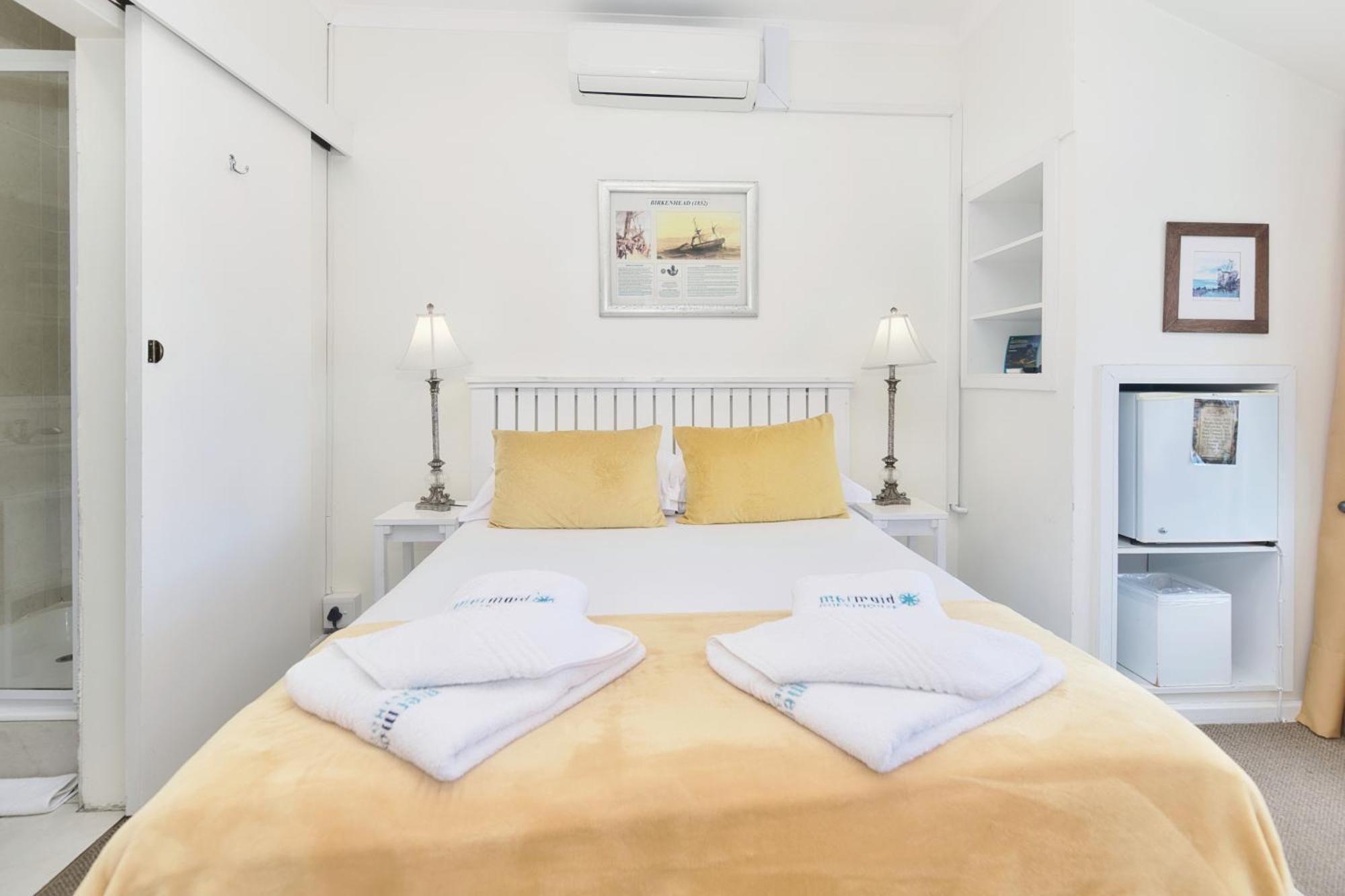 Mermaid Guest House Struisbaai Buitenkant foto
